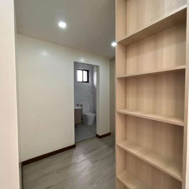 Gallery photo 3