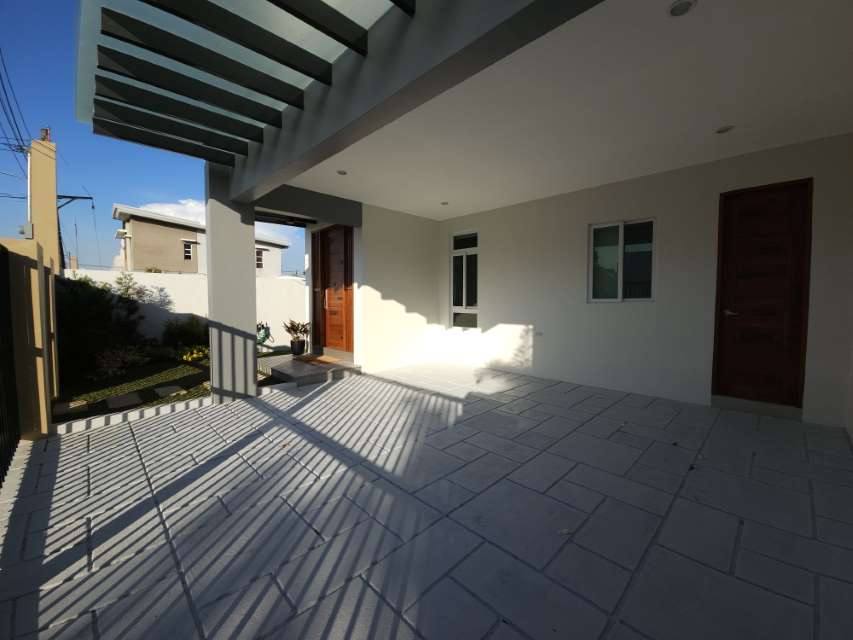 Gallery photo 4