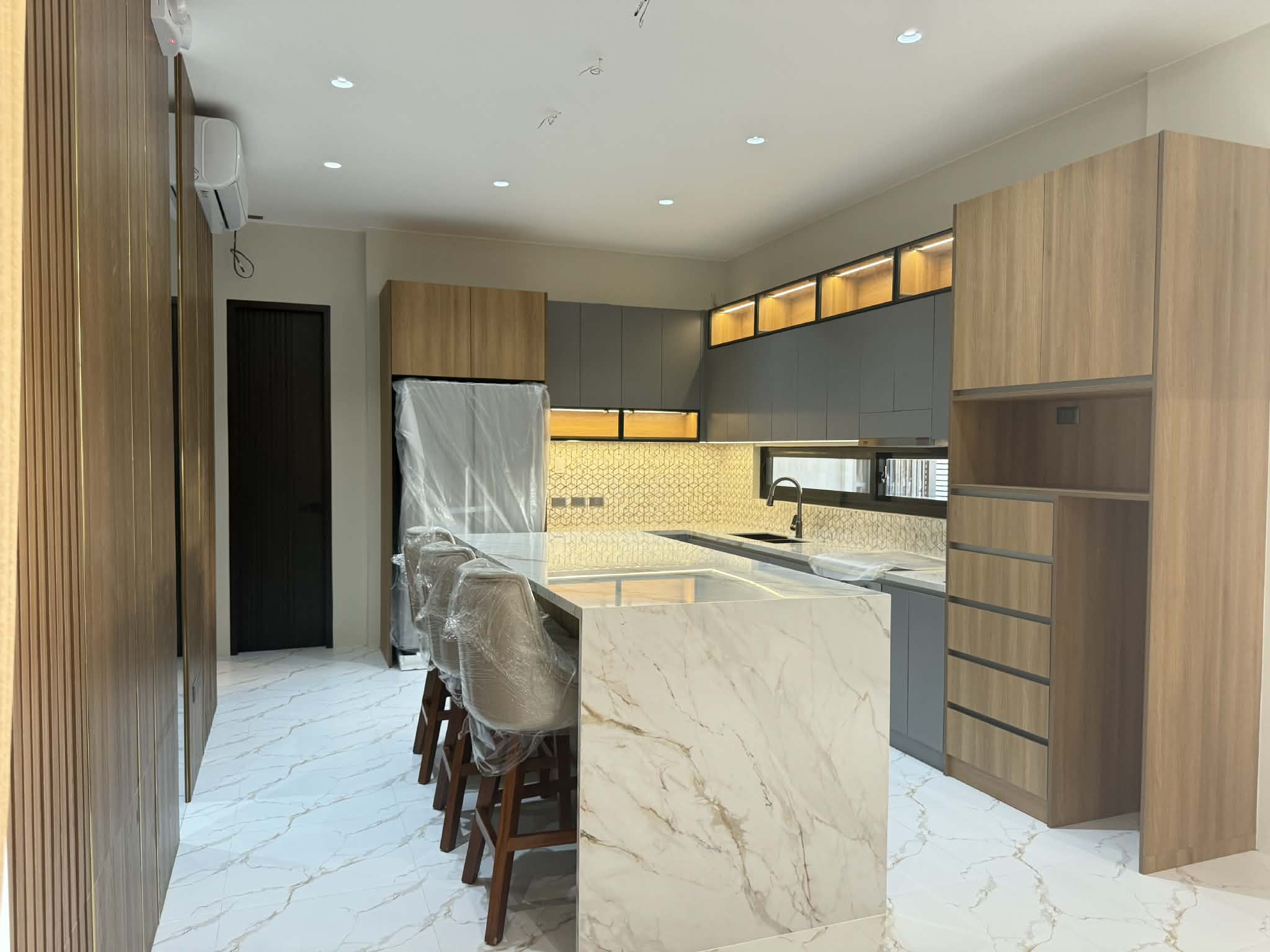 Gallery photo 4