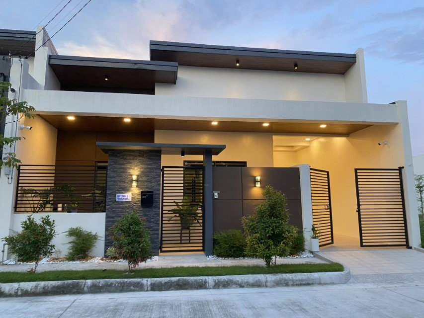 Charming 3-Bedroom Bungalow In Villagio Real, Pampanga