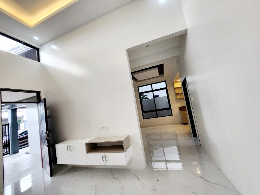 Gallery photo 5