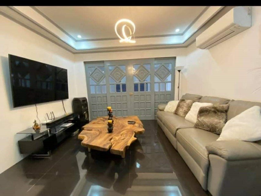 Gallery photo 2