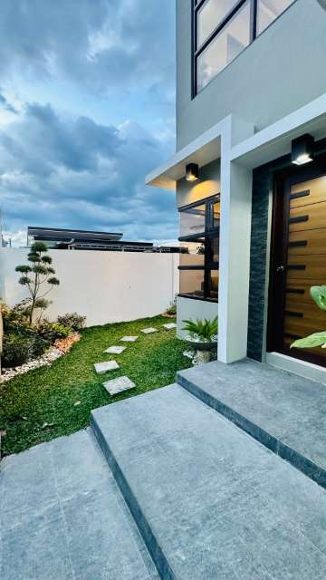 Gallery photo 4