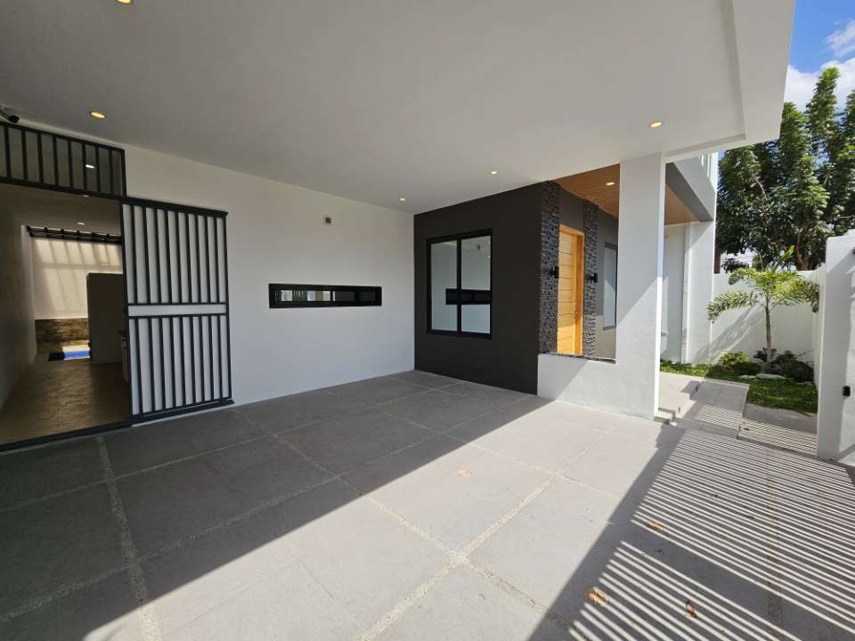 Gallery photo 5