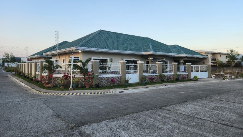 Brand-New Bungalow Near NLEX, Angeles City