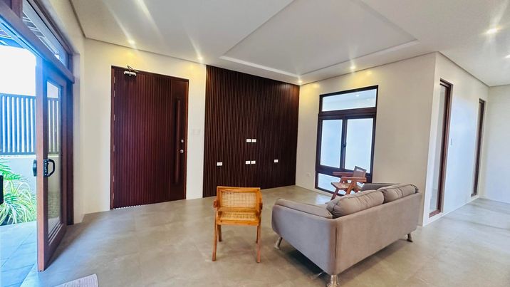 Gallery photo 5