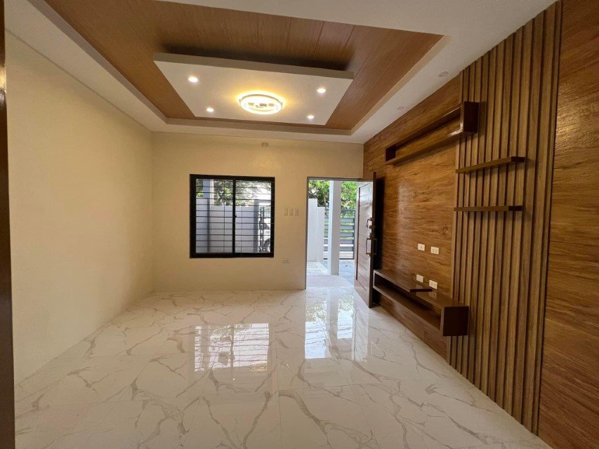Gallery photo 2