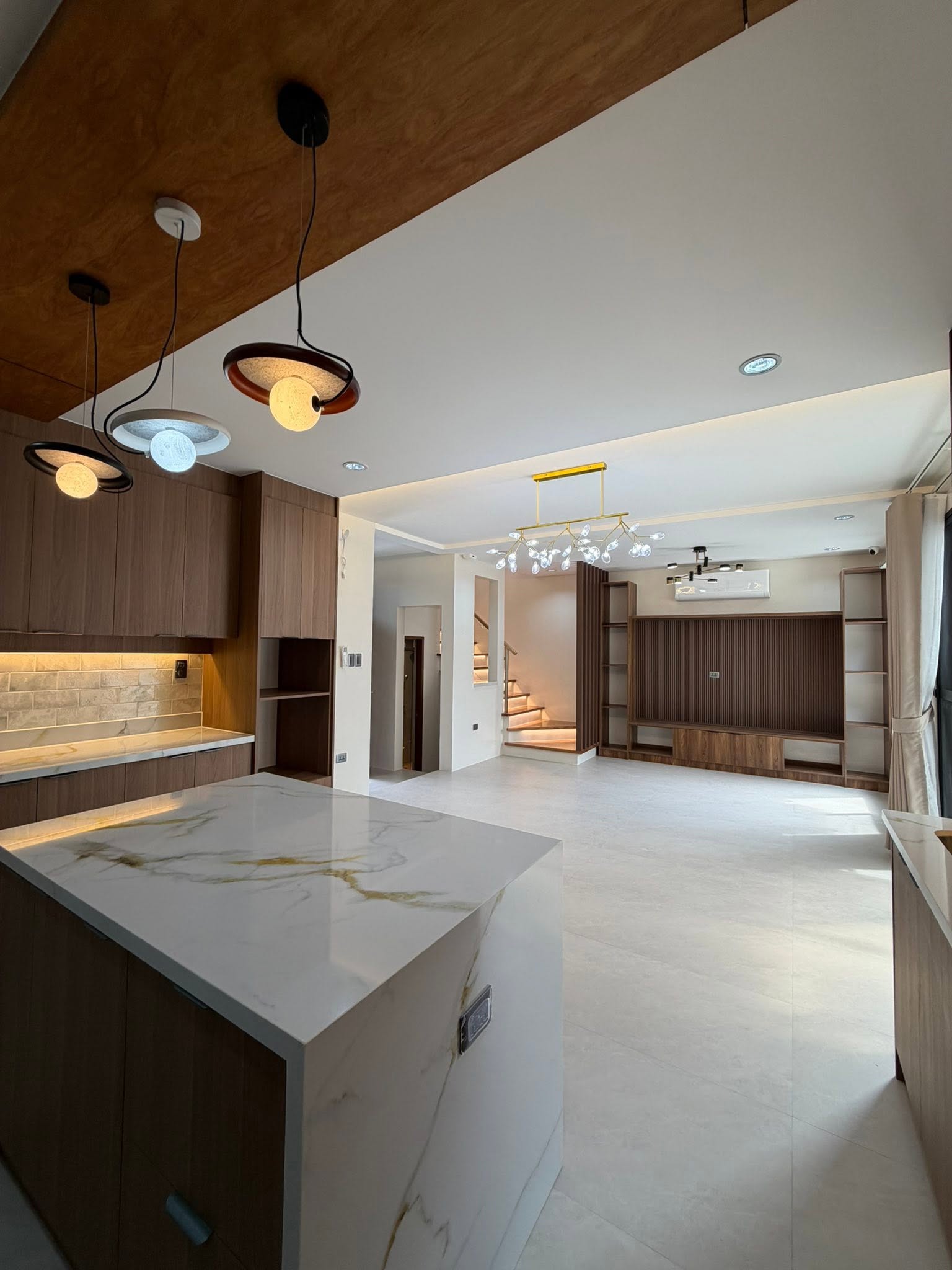 Gallery photo 2