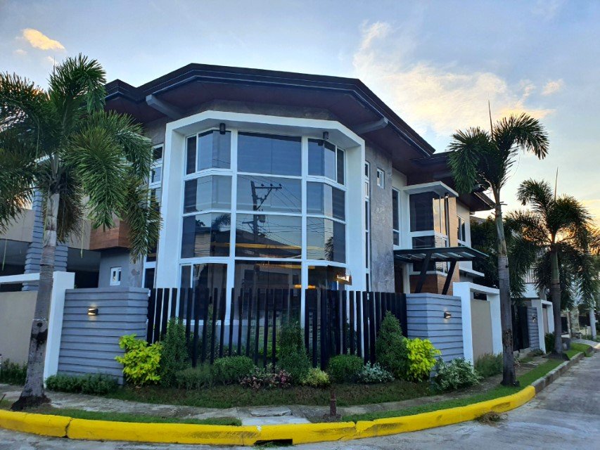 Gallery photo 3