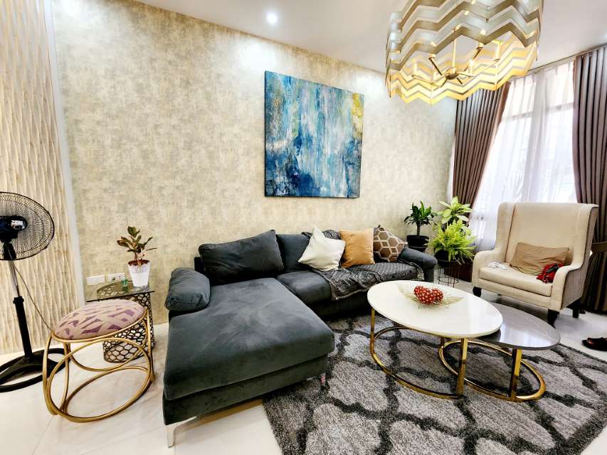 Gallery photo 2