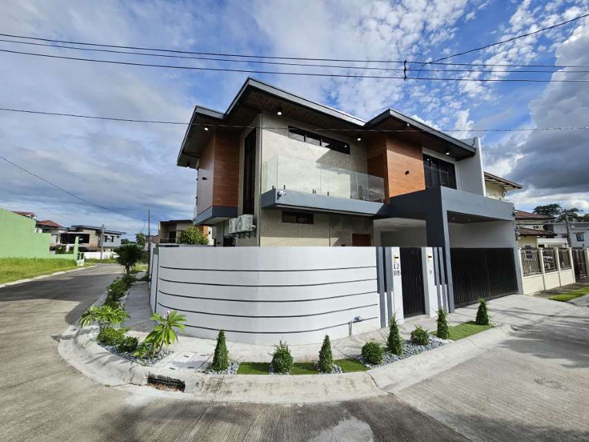 Gallery photo 2