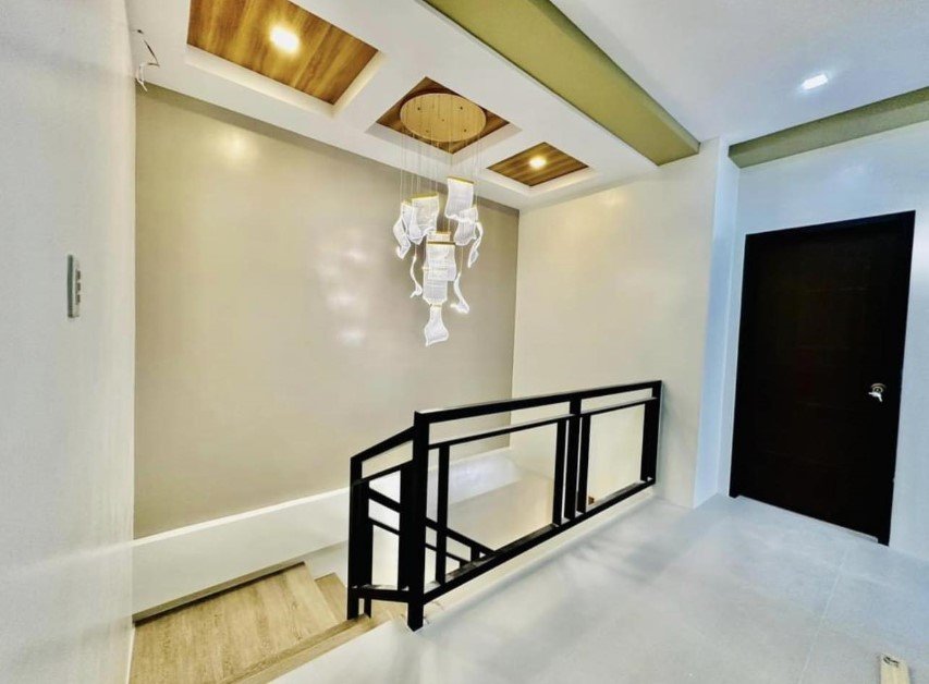Gallery photo 5