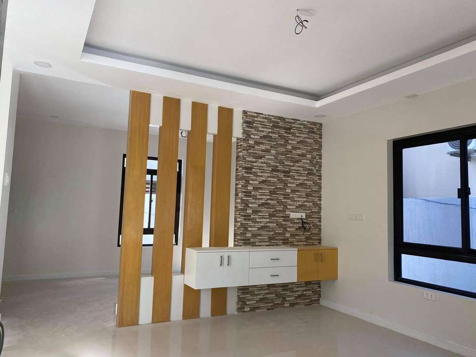 Gallery photo 2