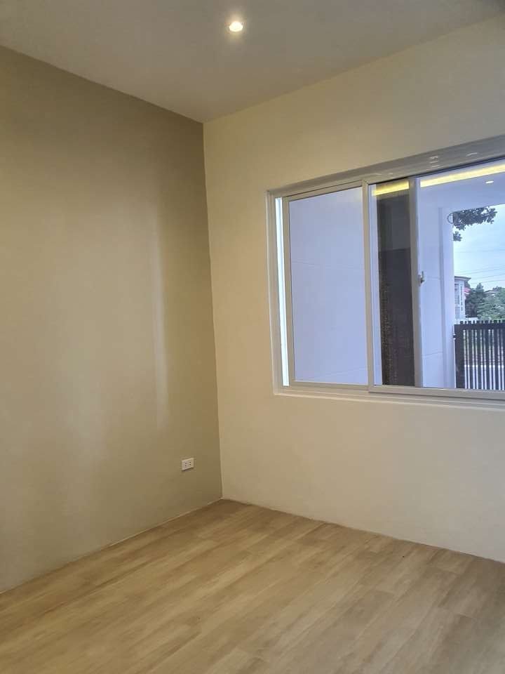 Gallery photo 5