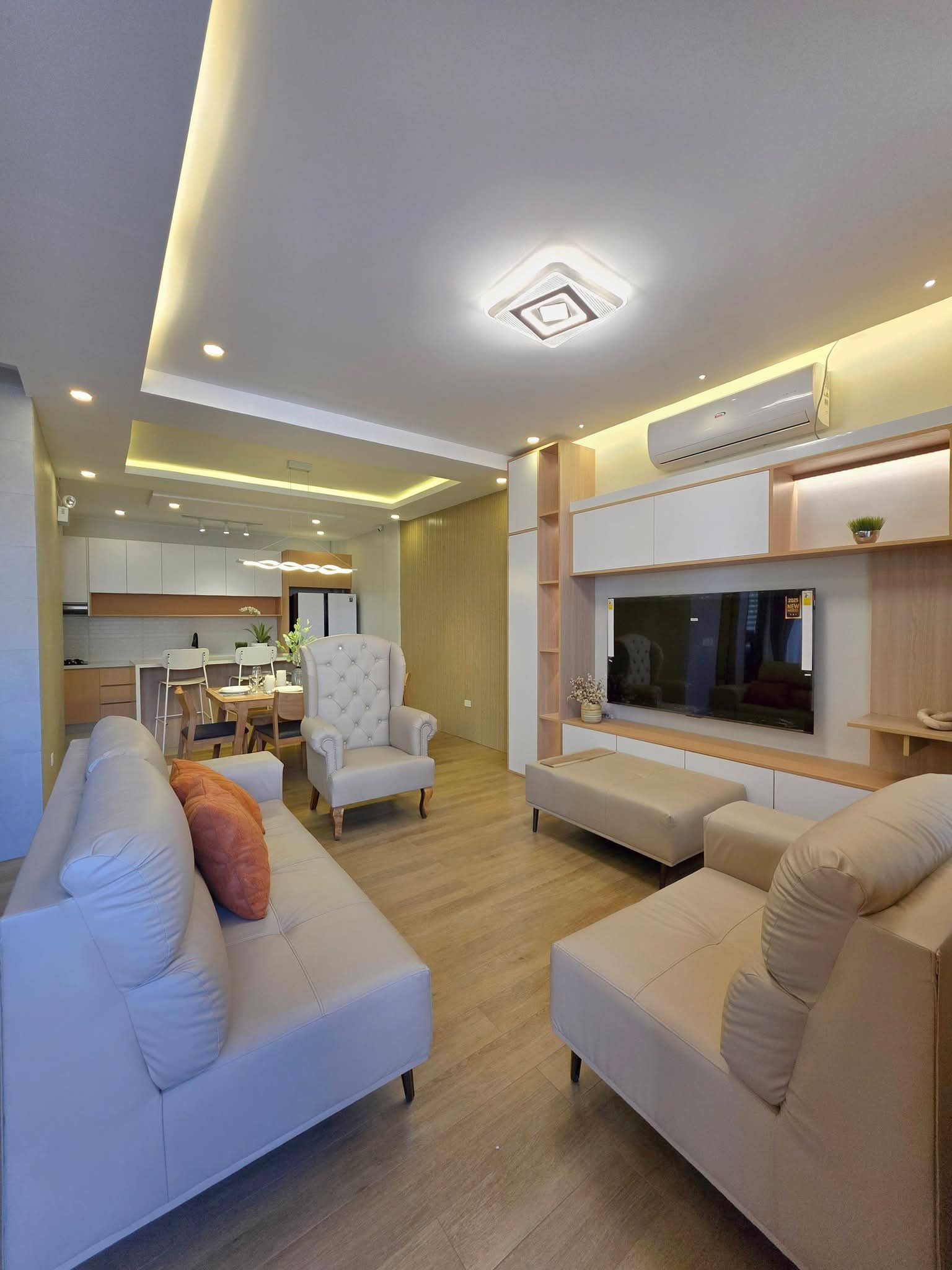 Gallery photo 2