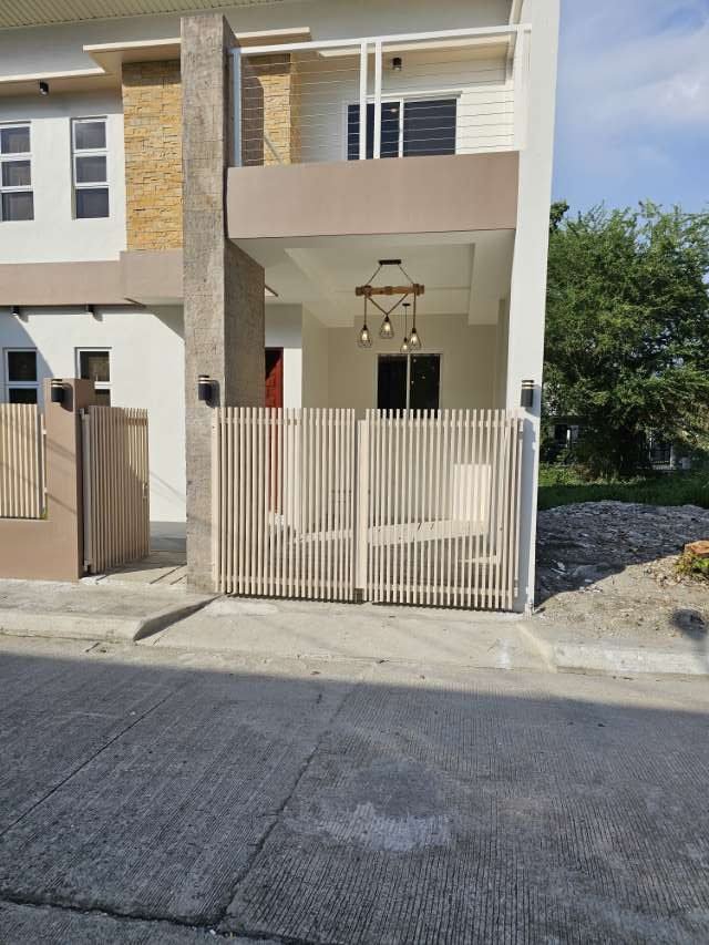 Gallery photo 2