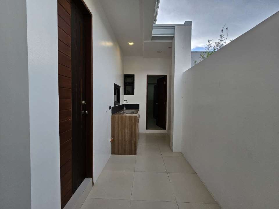 Gallery photo 4