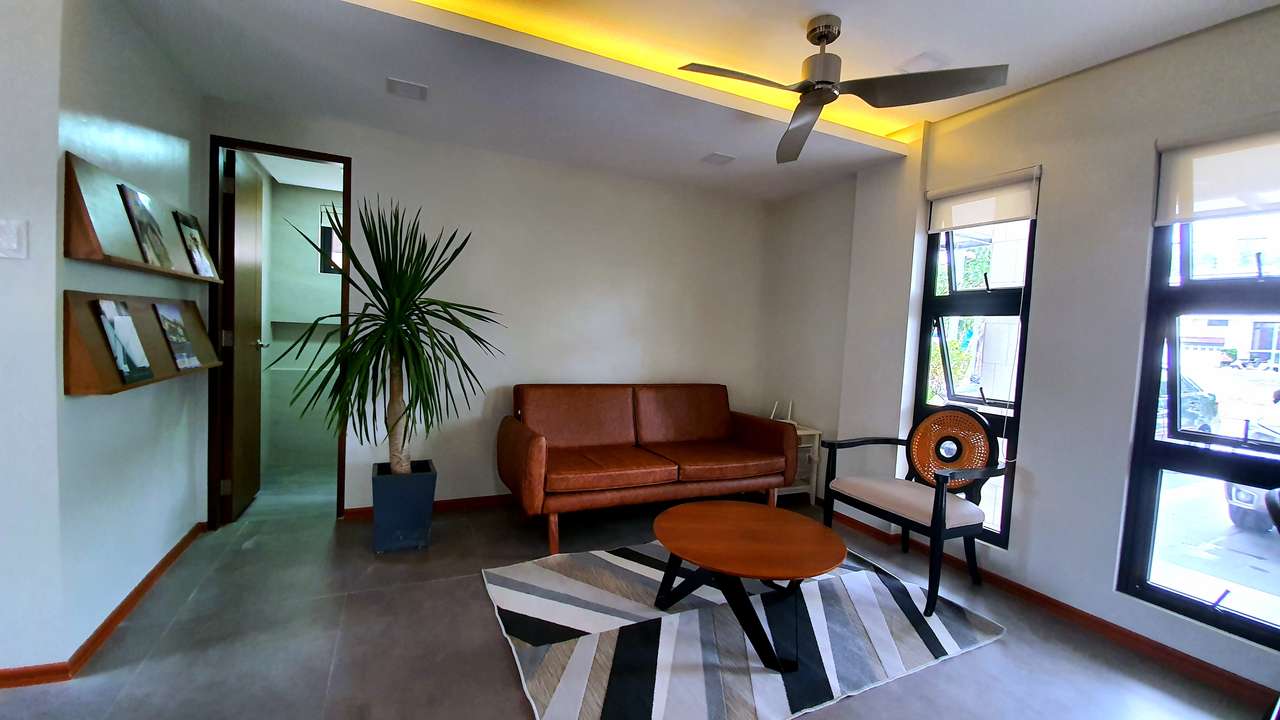 Gallery photo 2
