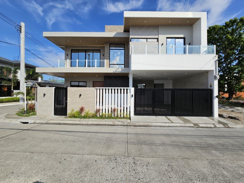 Gallery photo 3