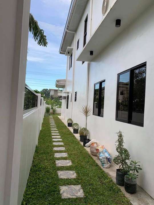 Gallery photo 2