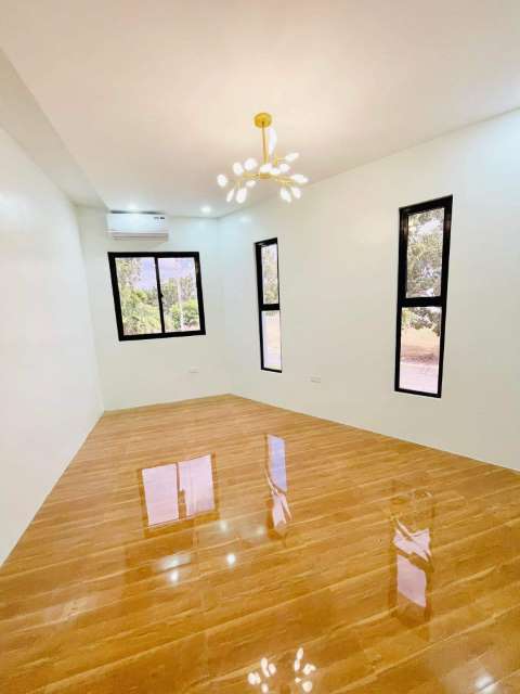Gallery photo 5