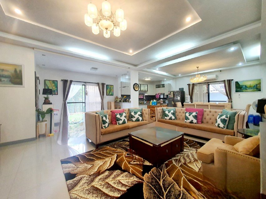 Gallery photo 3