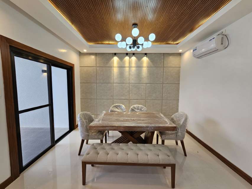 Gallery photo 4