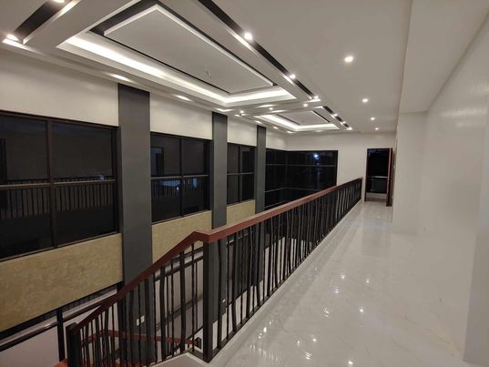 Gallery photo 4