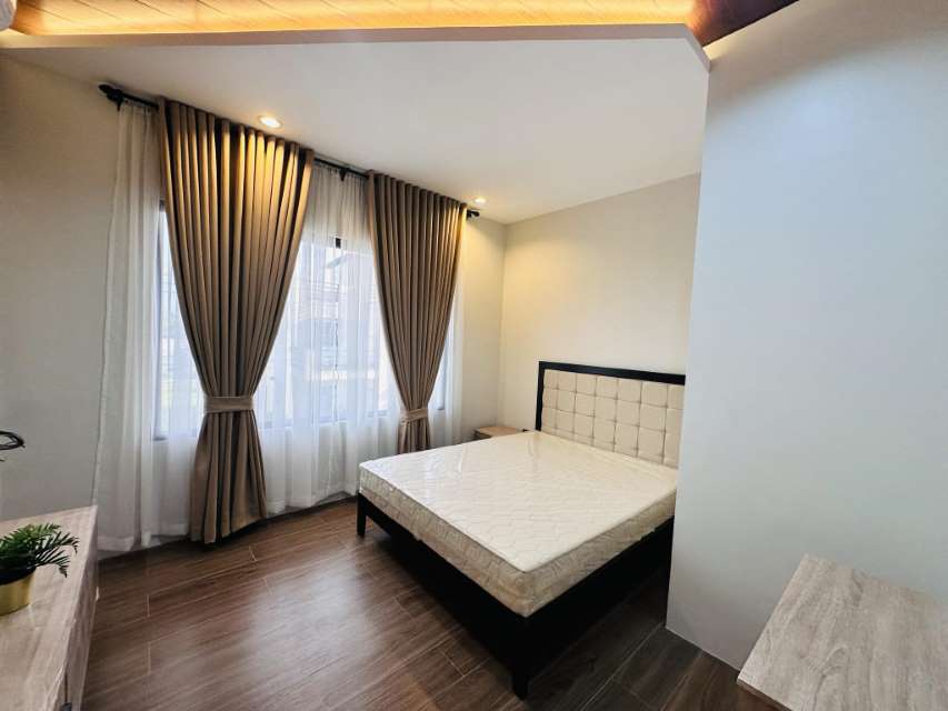 Gallery photo 3