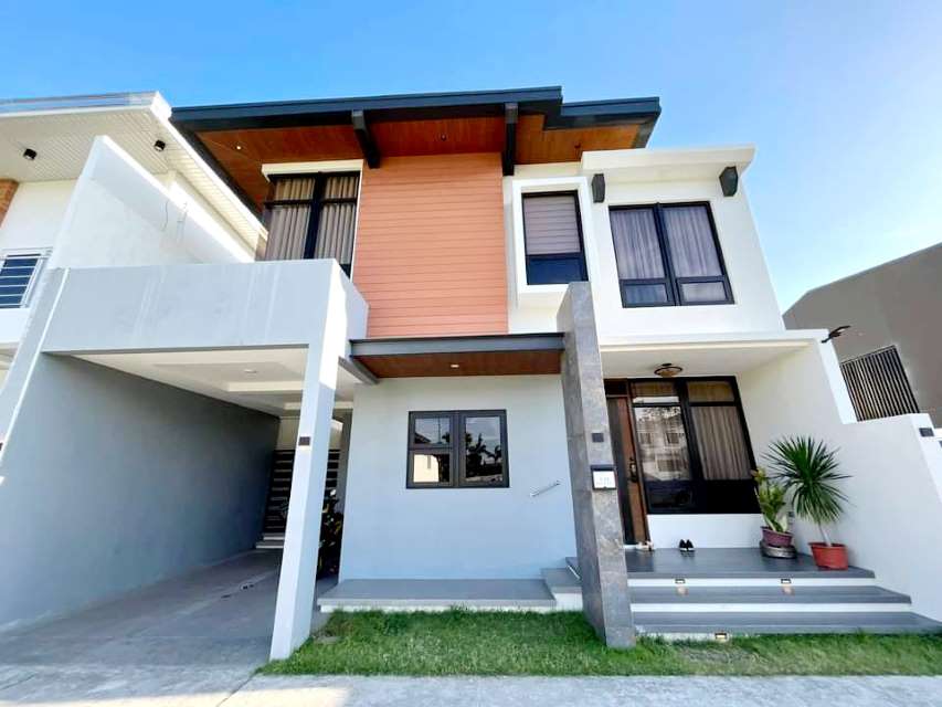 Stylish 4-Bedroom Home With Pool Near Clark - Sale Or Rent