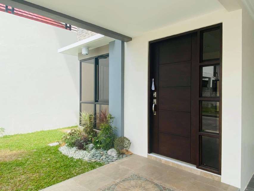 Gallery photo 3