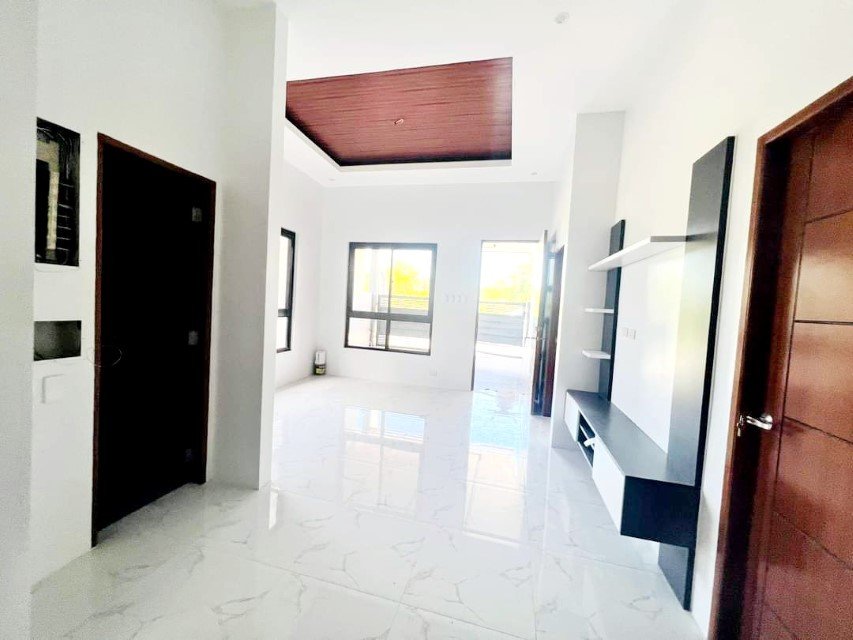 Gallery photo 2