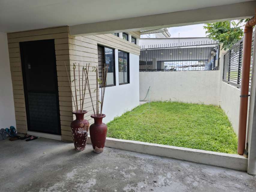 Gallery photo 5