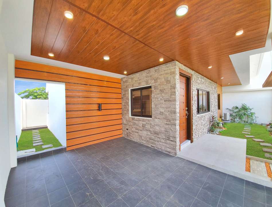 Gallery photo 2