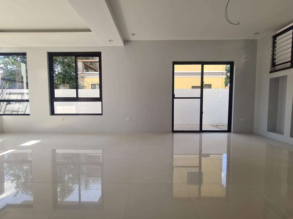 Gallery photo 4