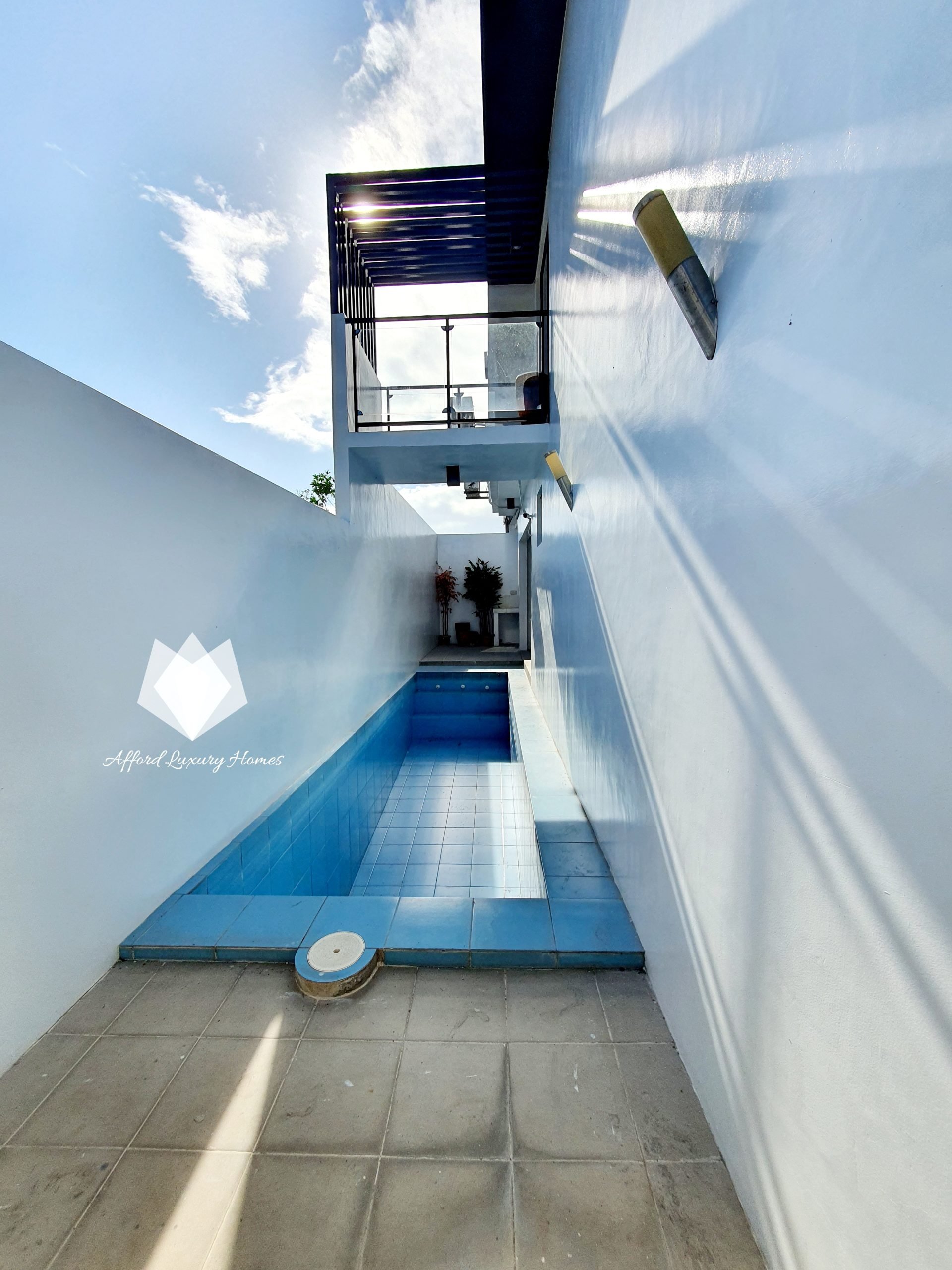 Gallery photo 4