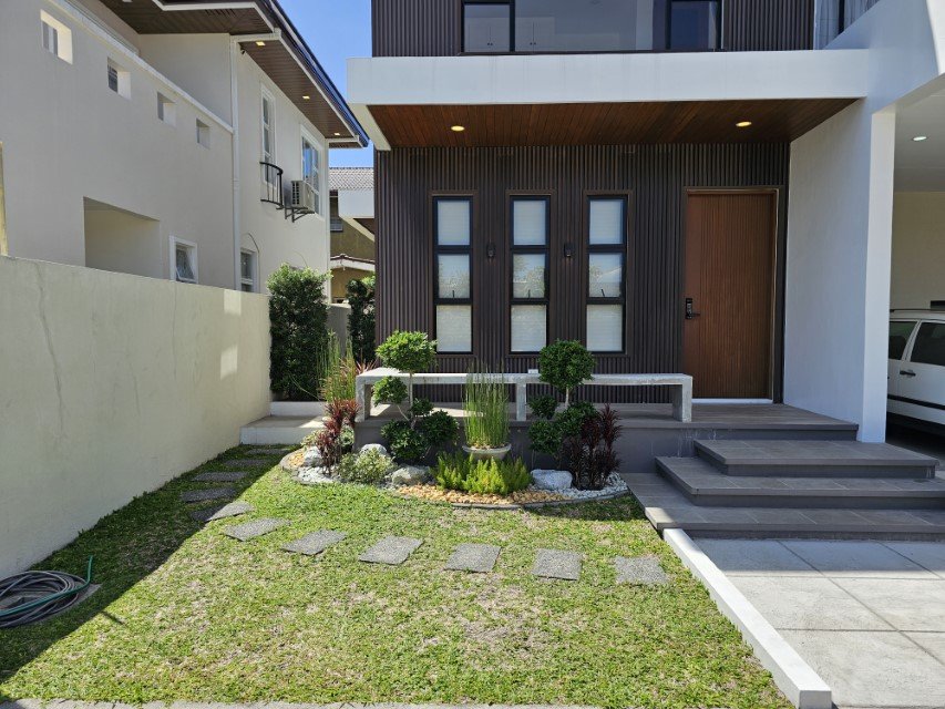 Gallery photo 3