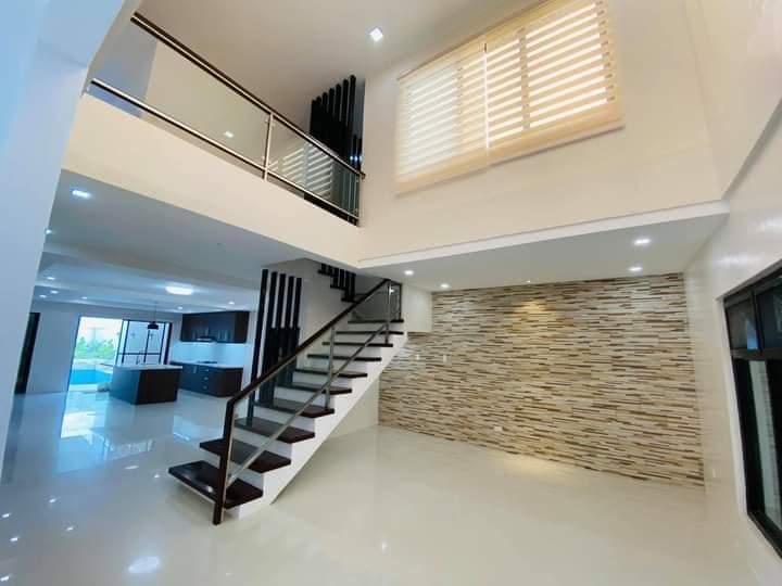 Gallery photo 5