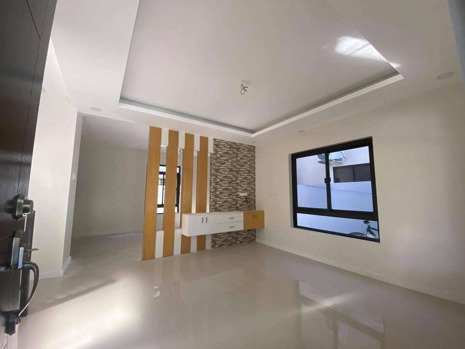 Gallery photo 4