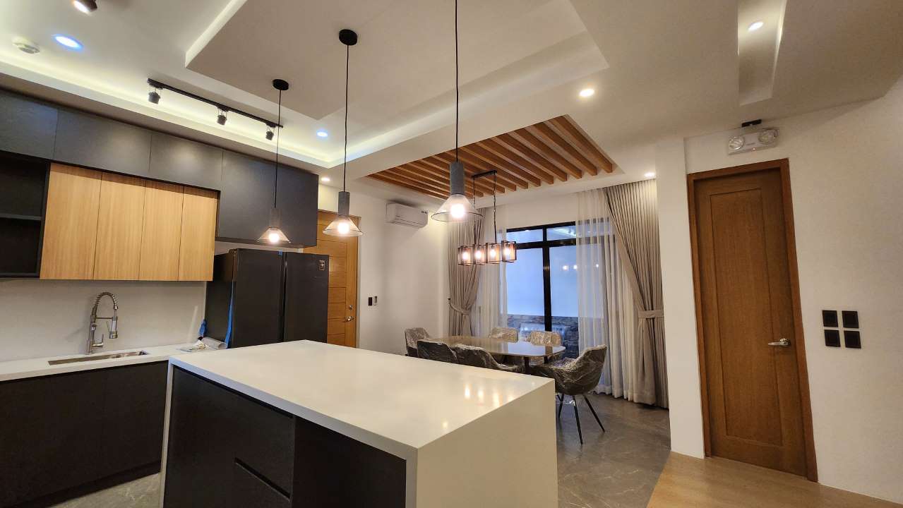 Gallery photo 2